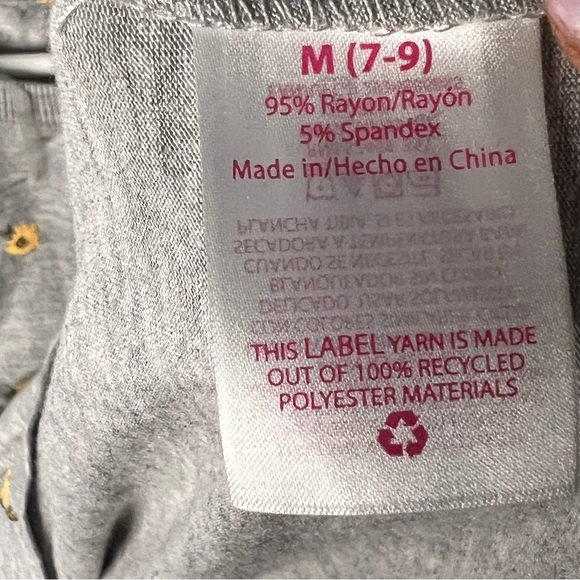 No Boundaries | daisy embroidered grey tee with knot tie front. Medium. NWoT - Picture 3 of 11